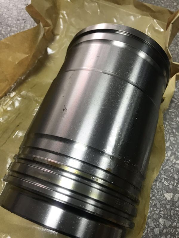 Cylinder Liner / Engine Cylinder Liner QD32 YJL Engine Liner And Piston OEM 11012-2S611